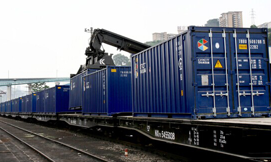 利用好战略机遇期 大力促进铁路集装箱多式联运发展